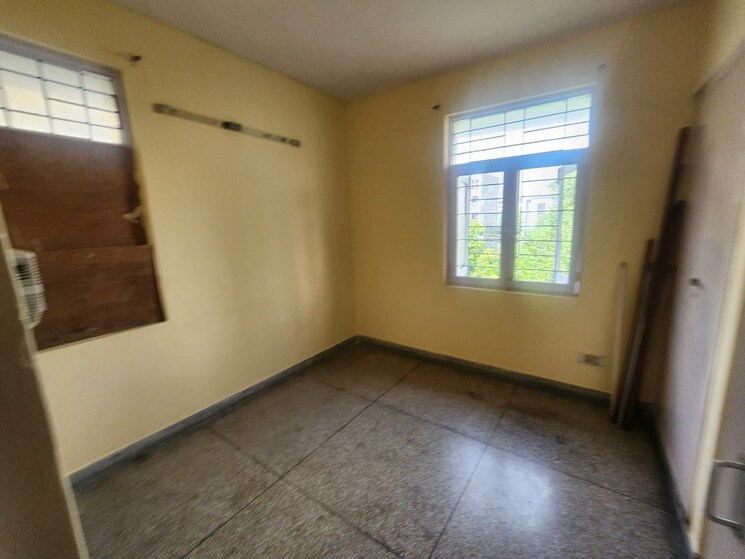 Room, aravali-view-rail-vihar 2 Bedroom 900 Sq.Ft. Apartment In Sector 56 Gurgaon 7871484