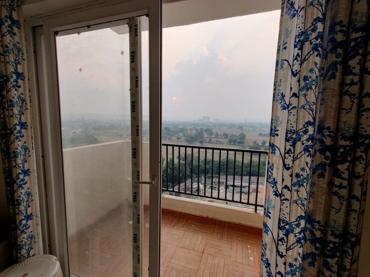 Balcony, gls-arawali-homes 2 Bedroom 800 Sq.Ft. Apartment In Sohna Sector 4 Gurgaon 7871473