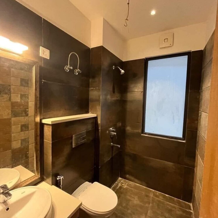 Bathroom, dlf-garden-city-independent-floors 3 Bedroom 2260 Sq.Ft. Builder Floor In Meoka Gurgaon 7871592