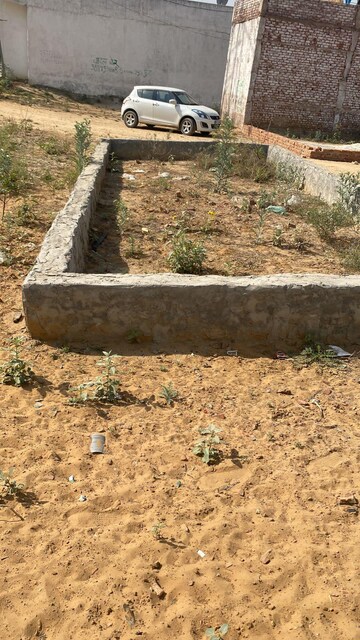 Plot Area in  Plot at Vatika Kunj, Bhondsi – for Sale