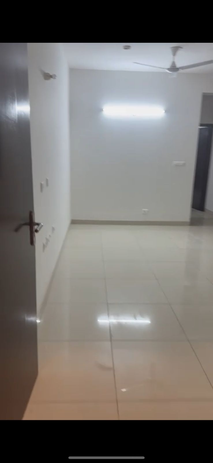 2 BHK Apartment For Rent in Supertech The Romano Sector 118 Noida  7871834