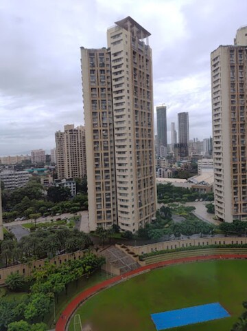 2 BHK Apartment For Resale in Ashok Towers Parel Mumbai  7865504