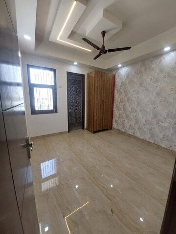 4 BHK Apartment For Rent in Sector 49