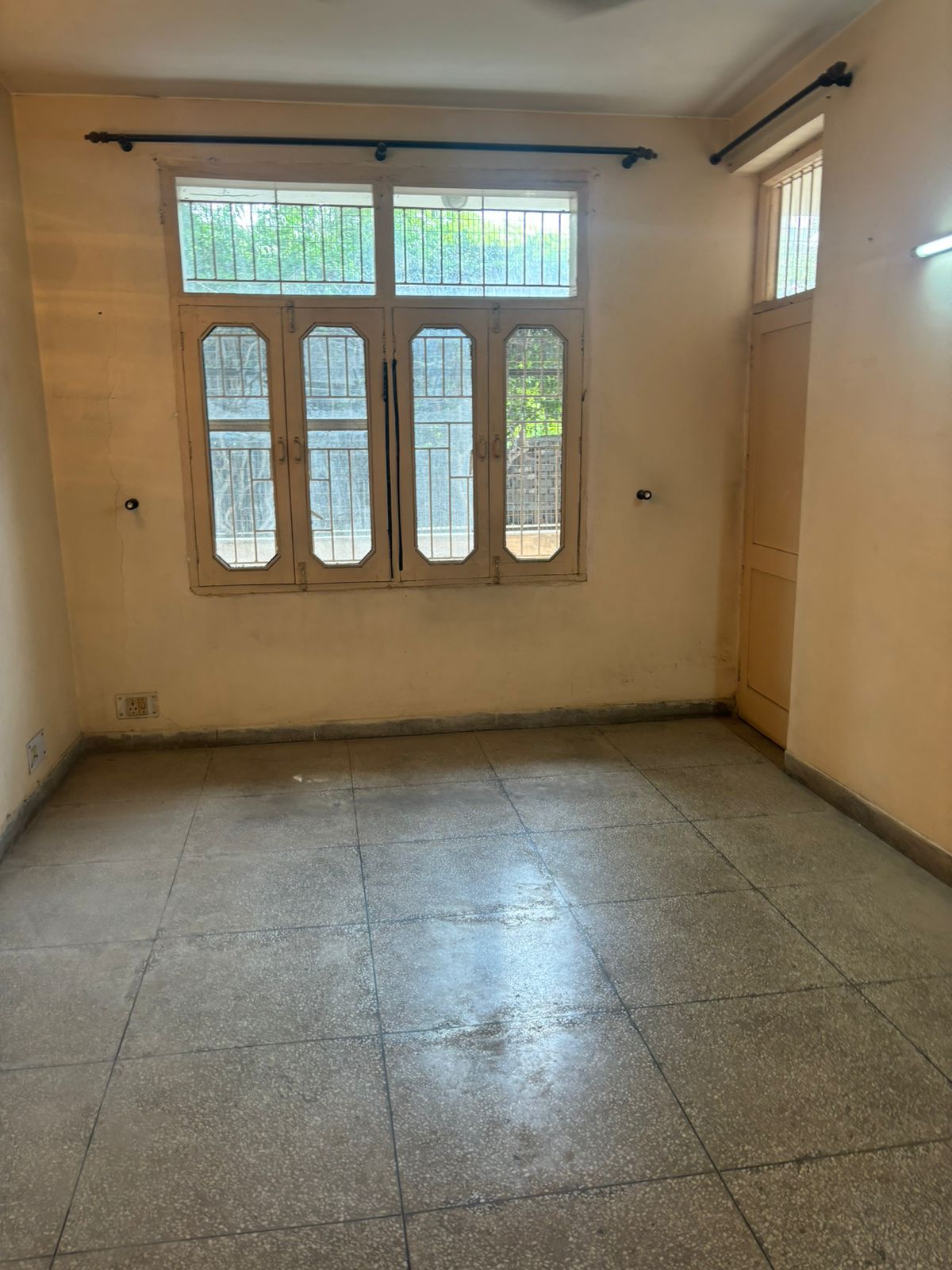 2 BHK Apartment For Sale in Patparganj