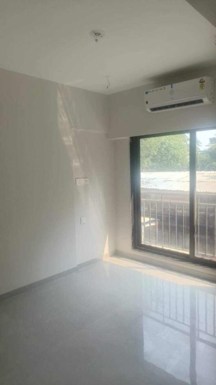 Room, roha-vatika 2 Bedroom 560 Sq.Ft. Apartment In Kurla East Mumbai 7872537