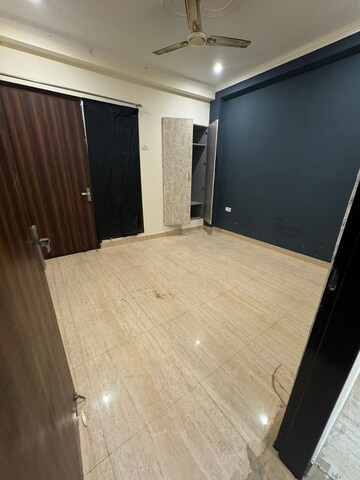 3 BHK Apartment For Rent in Bestech Park View Spa, Sector 47