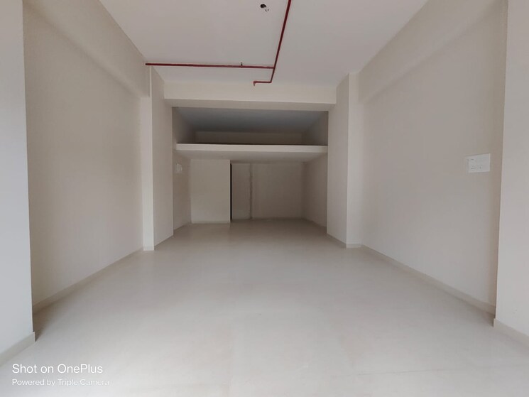 Common Area, andheri west Commercial Shop 600 Sq.Ft. In Andheri West Mumbai 7872867