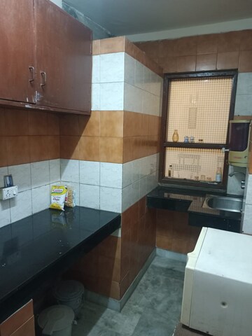 Kitchen in 2 BHK Apartment at Sarvapriya Vihar – for Rent