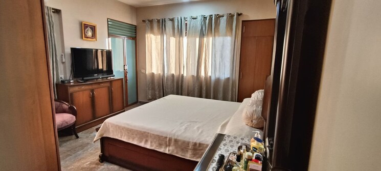 Master Bedroom, hiranandani-verona-co-op-housing-society-ltd 3 Bedroom 1695 Sq.Ft. Apartment In Powai Mumbai 7873070