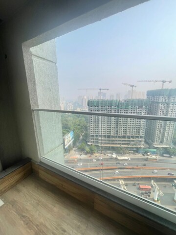 2 BHK Apartment For Rent in Ashar Axis, Majiwada