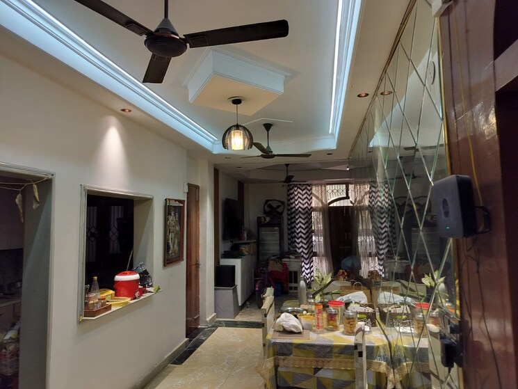 Living Room, saya-gold-avenue 3 Bedroom 954 Sq.Ft. Apartment In Vaibhav Khand Ghaziabad 7873280