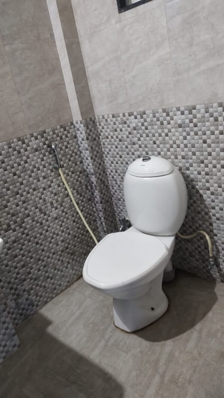 Bathroom, tribute-vihana 2 Bedroom 850 Sq.Ft. Apartment In Mundhwa Pune 7873316