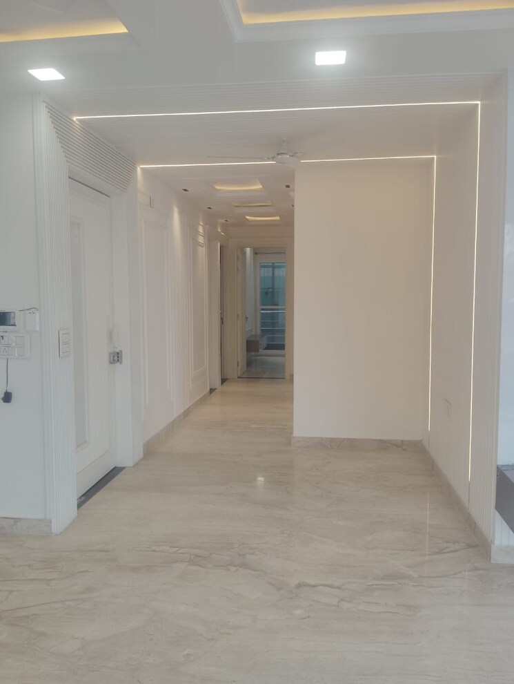 Room, sector 57 3 Bedroom 2020 Sq.Ft. Builder Floor In Sector 57 Gurgaon 7873323