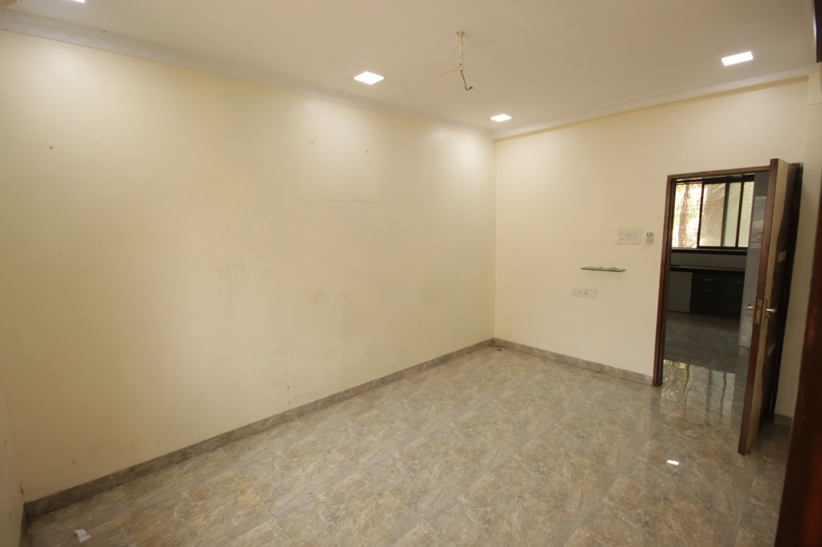 2 BHK Apartment For Rent in Anand Heights