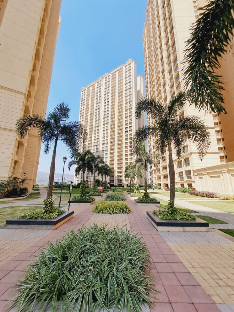Exterior View, hiranandani-fortune-city 3 Bedroom 1280 Sq.Ft. Apartment In New Panvel Navi Mumbai 7873999
