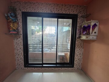 Master Bedroom in 2 BHK Apartment at Thane West – for Sale