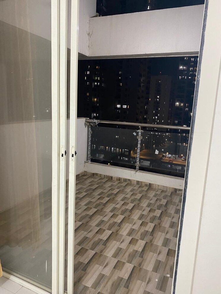 Balcony, shubh-skypoint 2 Bedroom 820 Sq.Ft. Apartment In Mundhwa Pune 7874042