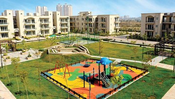  Plot For Sale in BPTP Amstoria Plot, Sector 102
