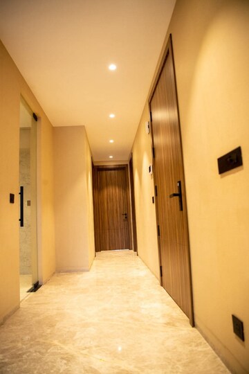 Building Lobby in 3 BHK Builder Floor at Dlf Cyber City – for Sale
