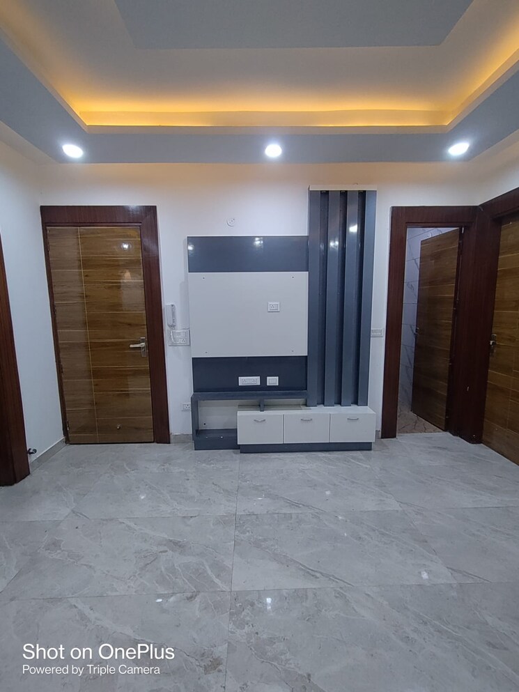 Room, dwarka mor 3 Bedroom 990 Sq.Ft. Builder Floor In Dwarka Mor Delhi 7874303