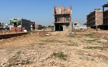 Plot For Sale in Nh 10