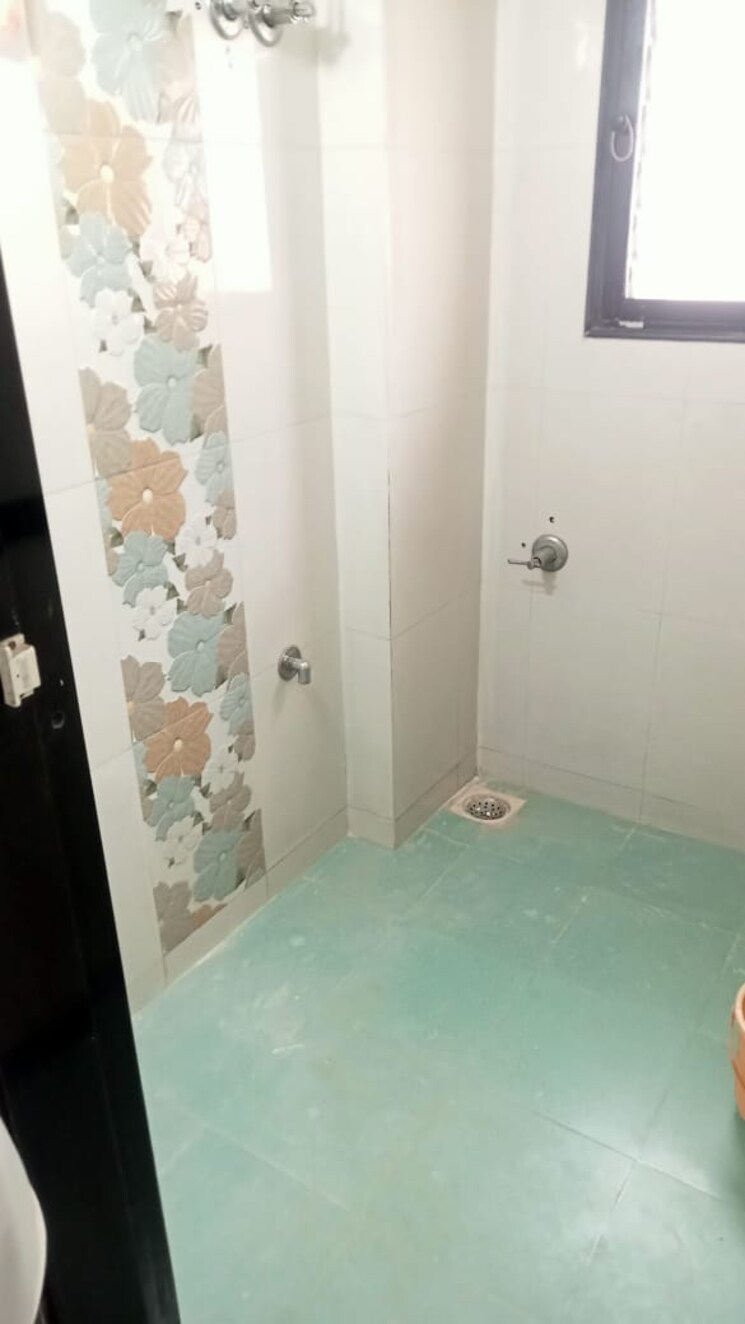 Bathroom, charai 1 Bedroom 650 Sq.Ft. Apartment In Charai Thane 7874659