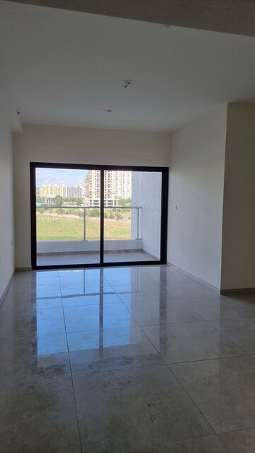 Room in 3 BHK Apartment at Duville Riverdale Residences, Kharadi – for Sale