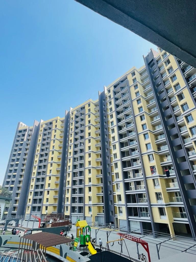 2 BHK Apartment For Sale in Kohinoor Zen Estate