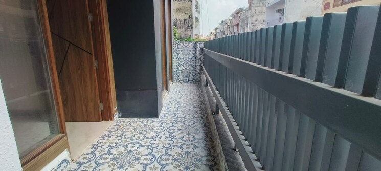 Balcony, niti khand 3 Bedroom 90 Sq.Mt. Builder Floor In Niti Khand Ghaziabad 7874828