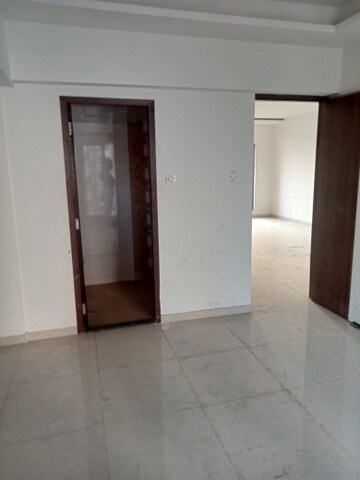 Room in 2 BHK Apartment at Heena Presidency, Mira Road – for Sale