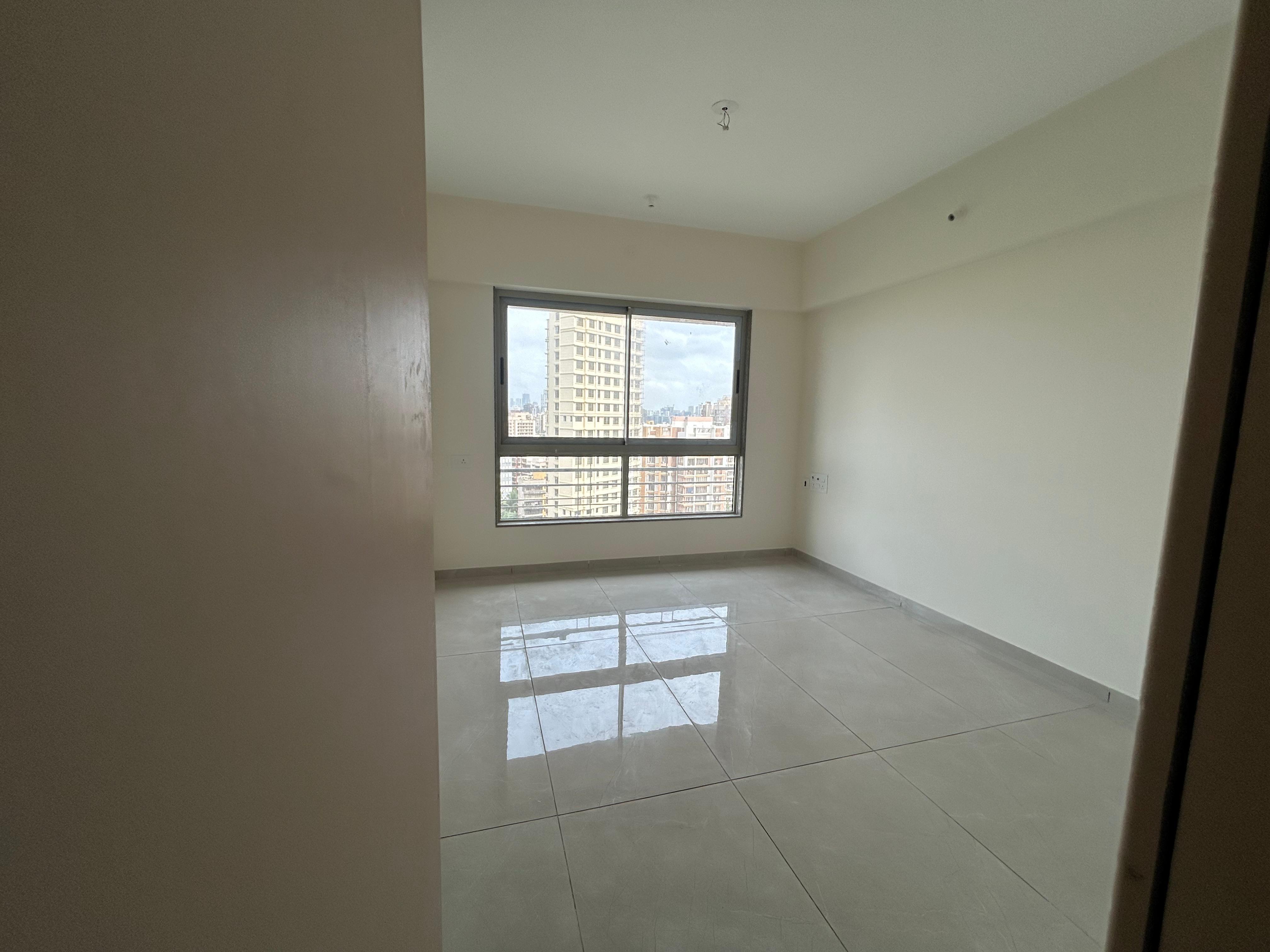 3 BHK Apartment For Sale in Gurukrupa Marina Enclave