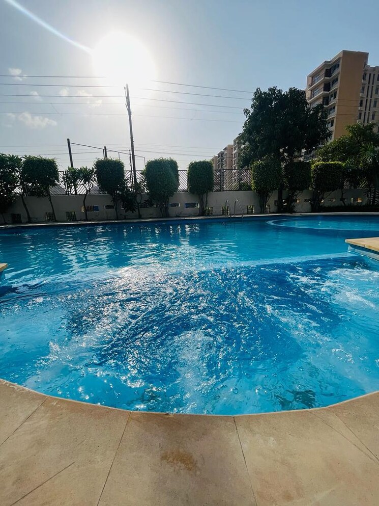 Swimming Pool, azeagaia-botanica 3 Bedroom 1425 Sq.Ft. Apartment In Vrindavan Yojna Lucknow 7874918