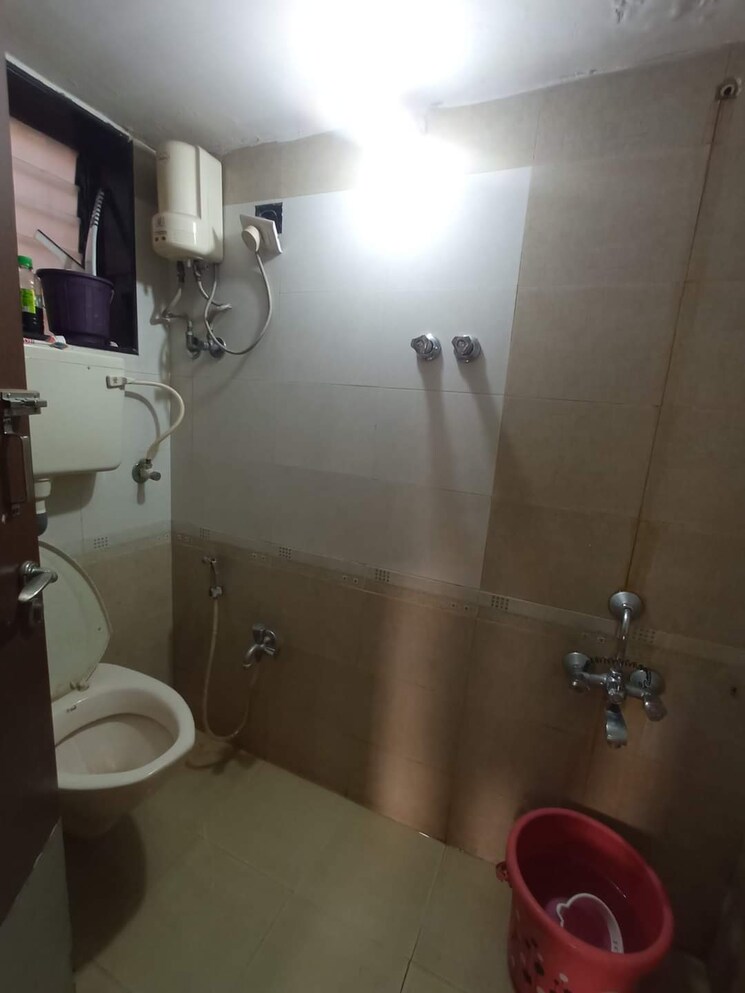 Bathroom, agarwal-and-doshi-complex 2 Bedroom 650 Sq.Ft. Apartment In Vasai West Palghar 7874980