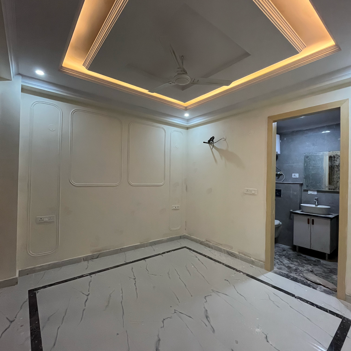 3 BHK Builder Floor For Sale in DLF FARMS