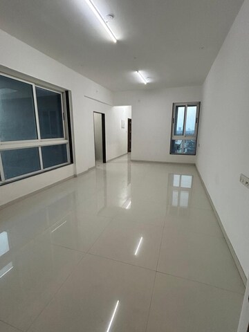 Room in 2 BHK Apartment at Shreeji Atlantis, Malad West – for Sale