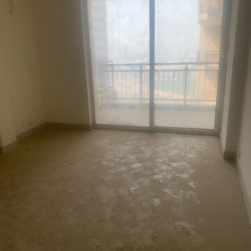 Room in 3 BHK Apartment at ILD Greens, Garoli Kalan – for Sale