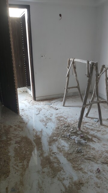 Staircase in 3.5 BHK Builder Floor at Pandav Nagar – for Sale