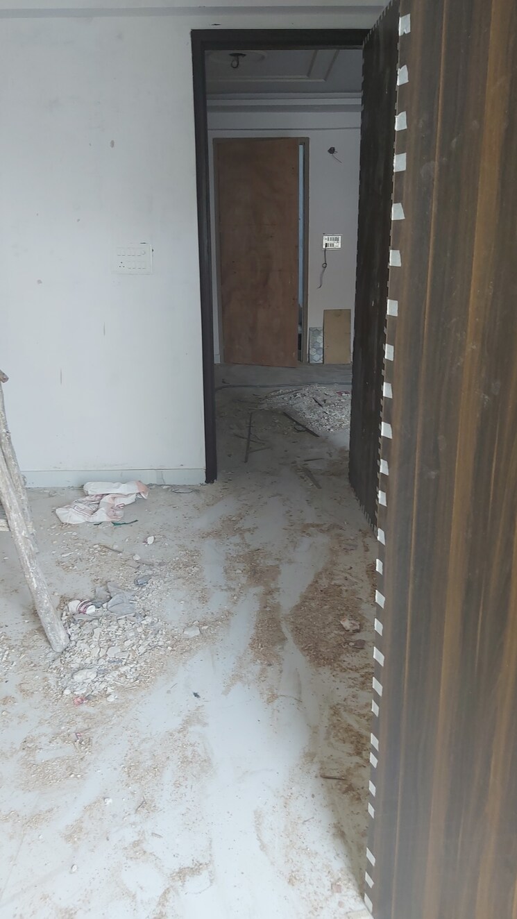 undefined, pandav nagar 3.5 Bedroom 900 Sq.Ft. Builder Floor In Pandav Nagar Delhi 7875127