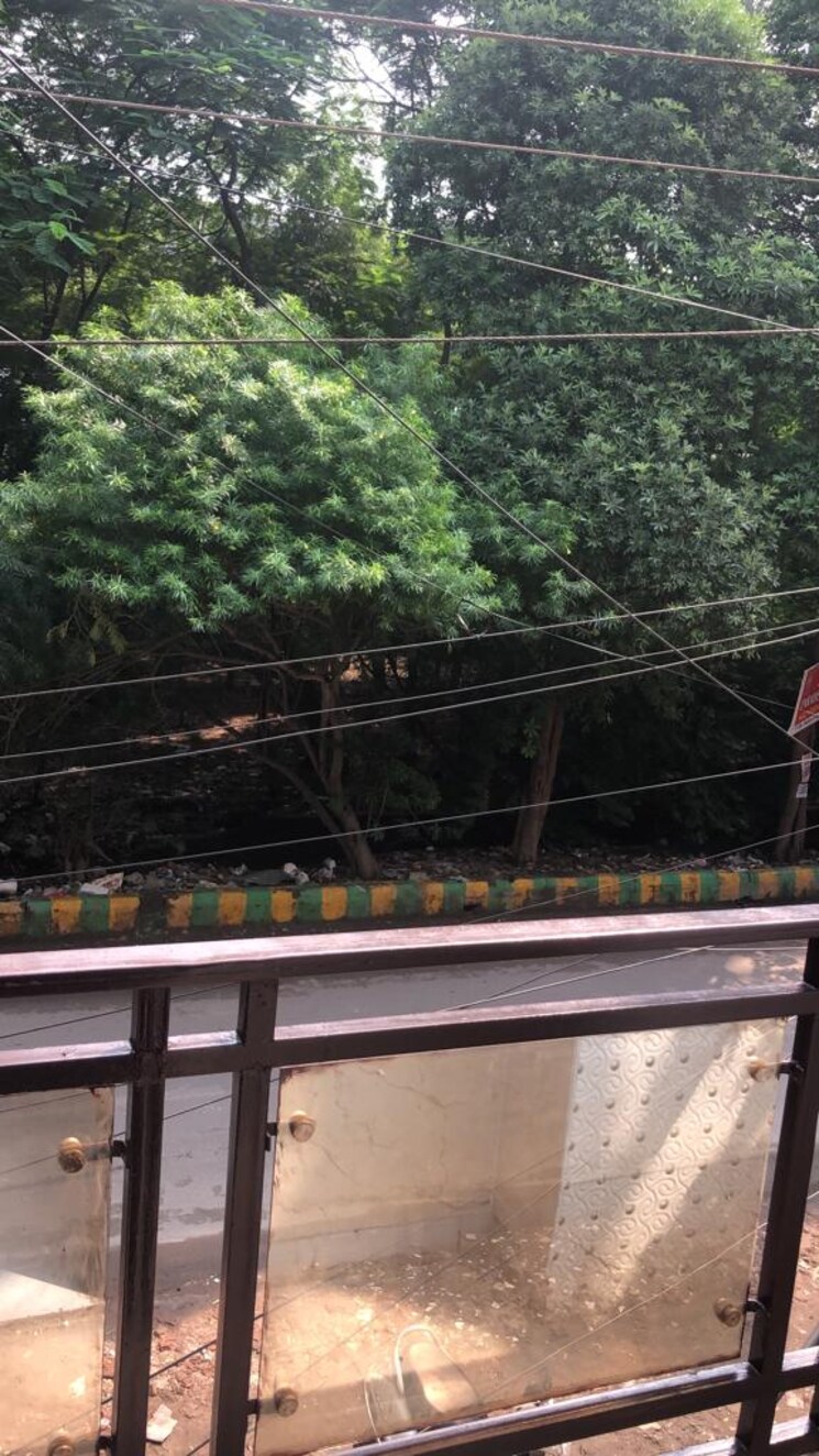 Balcony, vijay nagar 3 Bedroom 1200 Sq.Ft. Builder Floor In Vijay Nagar Ghaziabad 7875219