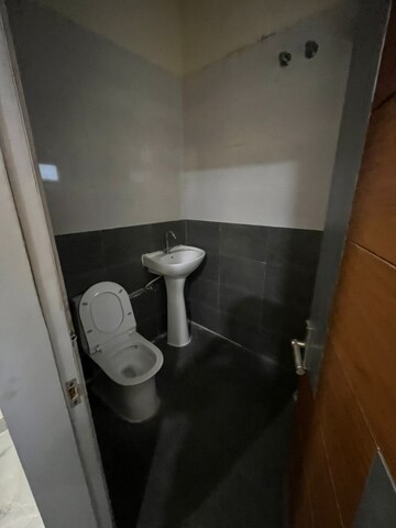 Furnished Amenities in 3 BHK Builder Floor at Gillco Valley, Mohali Sector 127 – for Rent