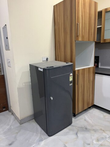 Master Bedroom in 3 BHK Builder Floor at Gillco Valley, Mohali Sector 127 – for Rent