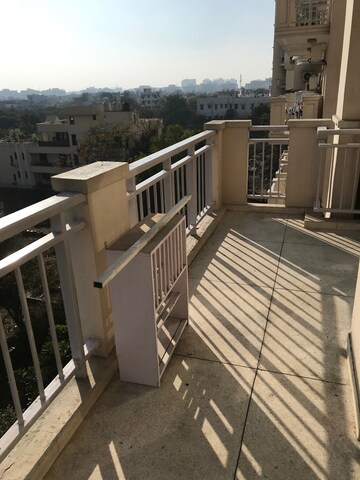 3 BHK Apartment – Exterior View View at DLF Richmond Park, Sector 43 - for Rent