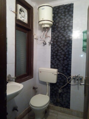 Bathroom in 1 BHK Builder Floor at Govindpuri – for Sale