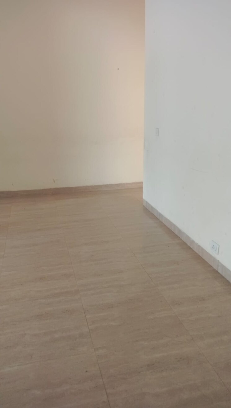 Room, puri-aman-vilas 3 Bedroom 1310 Sq.Ft. Apartment In Sector 89 Faridabad 7875441