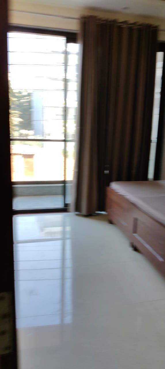 2 BHK + Servant Room Apartment For Sale in Ireo Uptown