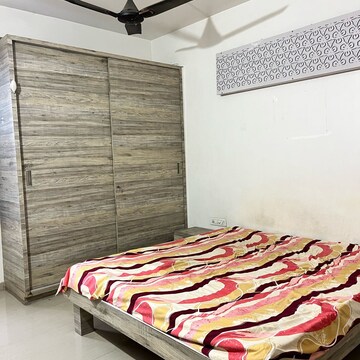 Bedroom in 3 BHK Apartment at Orchid Flora, Vemali – for Rent