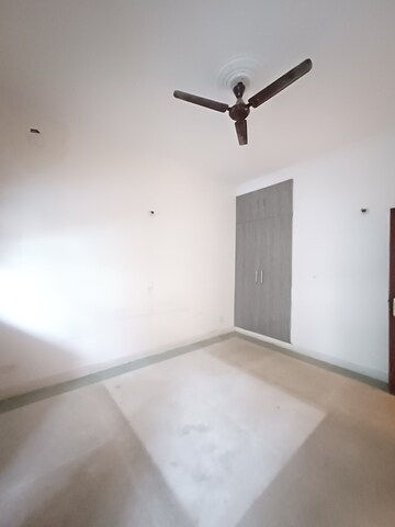 Room in 2 BHK Independent House at Sector 23a – for Rent