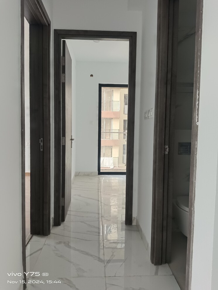 undefined, risland-the-icon-phase-1 2 Bedroom 713 Sq.Ft. Apartment In Dhokali Thane 7875690