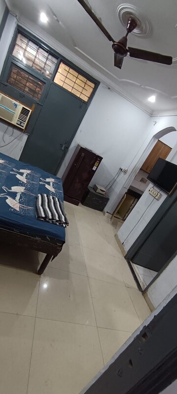 Team Area in 1 RK Apartment at Eros Rosewood City, Sector 49 – for Rent