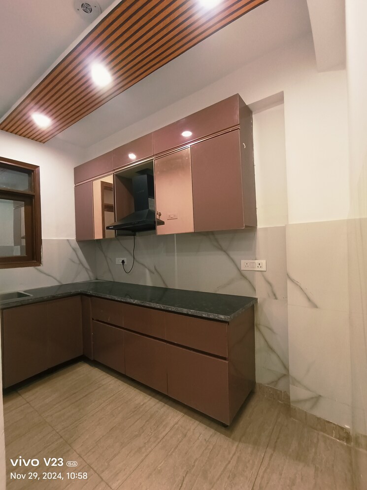 Kitchen, chattarpur 3 Bedroom 1200 Sq.Ft. Builder Floor In Chattarpur Delhi 7875703